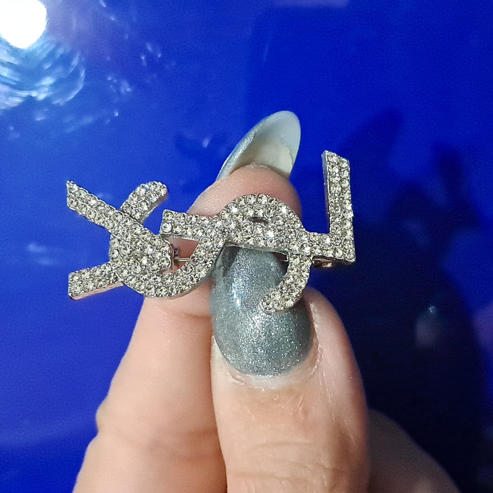 Sparkling Silver Crystal Brooch - Picture 3 of 6